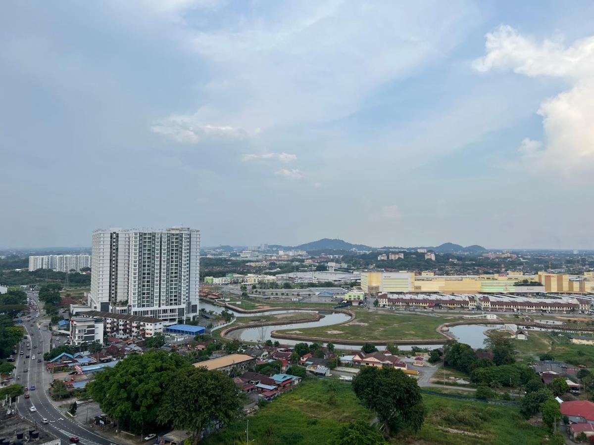 Апартаменты New!! Loving Night Novo 2Br 4-9Pax I Jonker I Netflix I Family Малакка Экстерьер фото